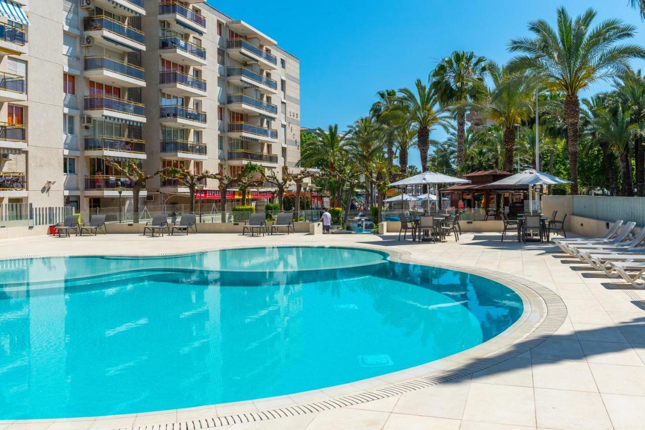 Rentalmar Navarra Family Suites Салоу Екстериор снимка